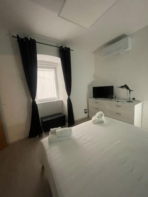 Casa Vacanze Viale Miramare 31- Delizioso Mini Loft Industrial ترييستي المظهر الخارجي الصورة